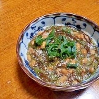 ねばねば小鉢　納豆めかぶもずく